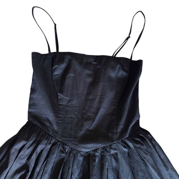 Abercrombie & Fitch Dipped-Waist Bubble Hem Midi Dress SP Black - Picture 3 of 8